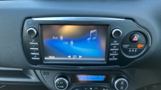 Toyota Yaris 1.5 Hybrid Y20 5dr CVT [Bi-tone] Hybrid Hatchback